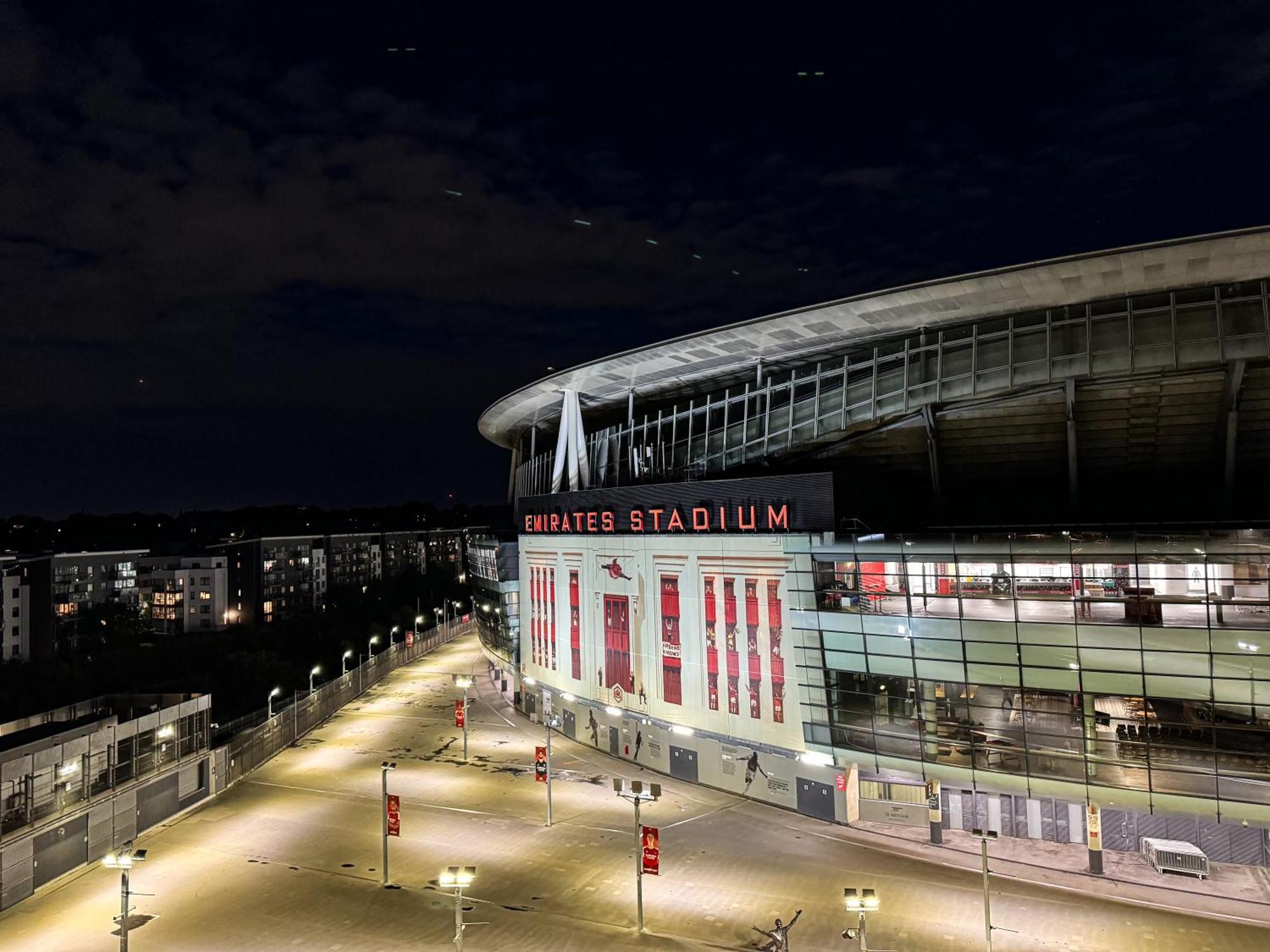 The Emirates Stadium Apartment Лондон Екстериор снимка