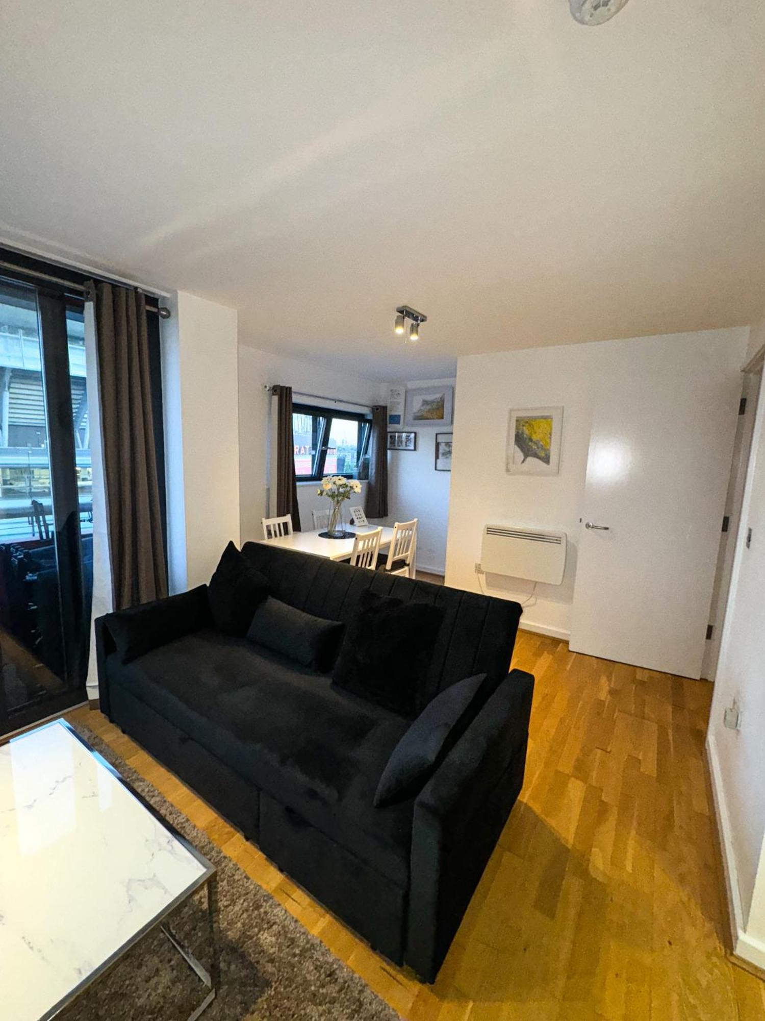 The Emirates Stadium Apartment Лондон Екстериор снимка